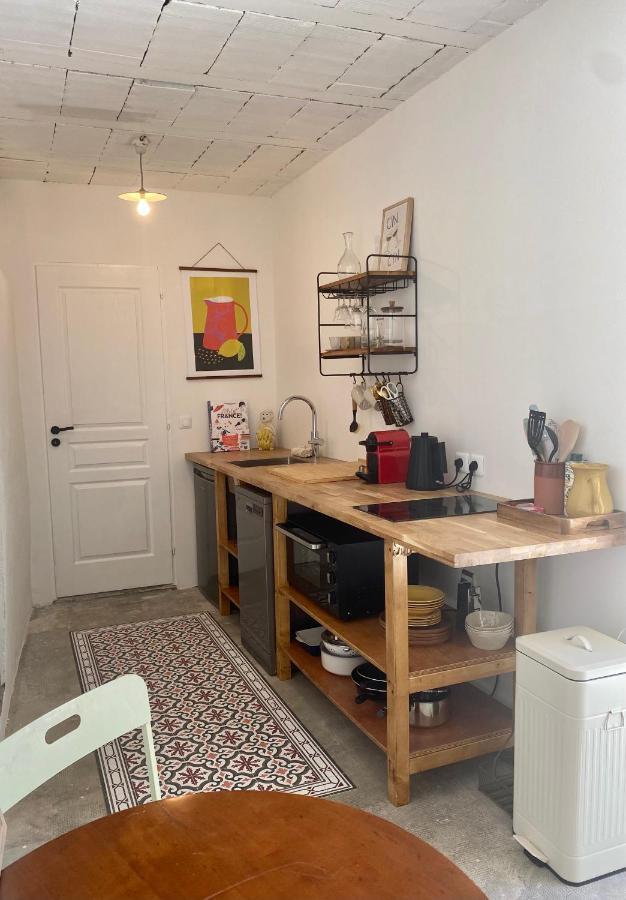 Gite Le Palmier - Perfectly Located Cosy Studio With Private Garden Puissalicon Ngoại thất bức ảnh