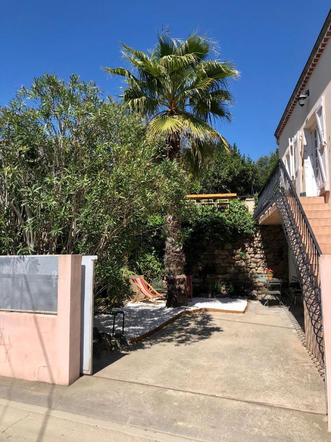 Gite Le Palmier - Perfectly Located Cosy Studio With Private Garden Puissalicon Ngoại thất bức ảnh